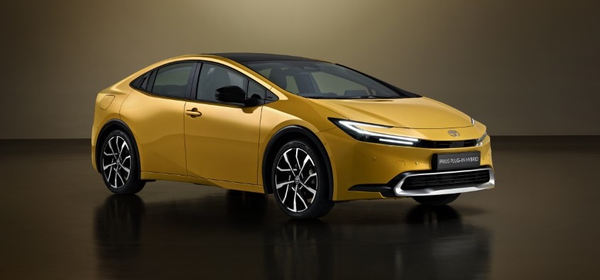 In anteprima europea la nuova Toyota Prius plug-in hybrid