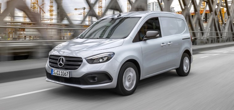 Le nostre anteprime per nuovo Citan, il van compatto di Mercedes-Benz eletto Van of the Year 2022