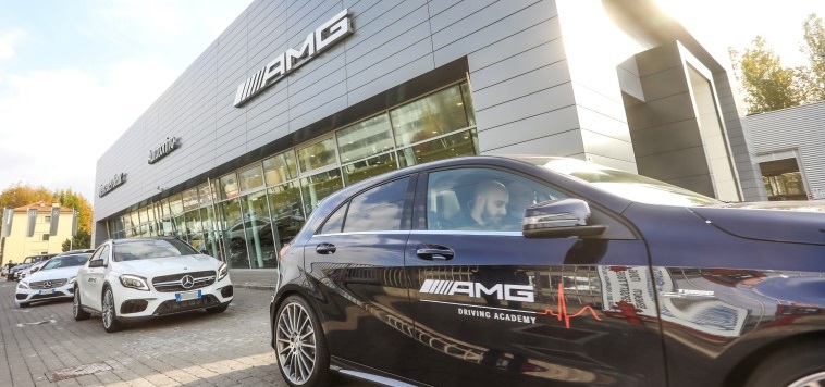 Riparti dalla tua passione: Autotorino ti porta in pista con i corsi della AMG Driving Academy