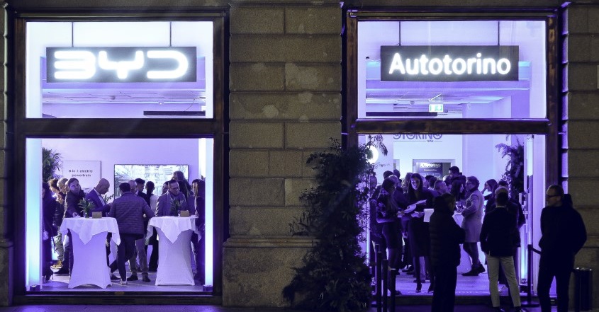 Inaugurato il nuovo store Autotorino BYD in Piazza Duomo