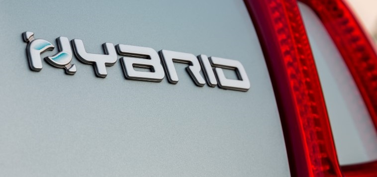 Battesimo per Fiat 500 Hybrid. Da Autotorino Saronno inizia l'era dell’ibrido secondo Fiat