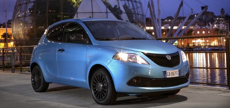 Nasce la Fashion City Car Ibrida: debutto con stile per la nuova Lancia Ypsilon Hybrid EcoChic