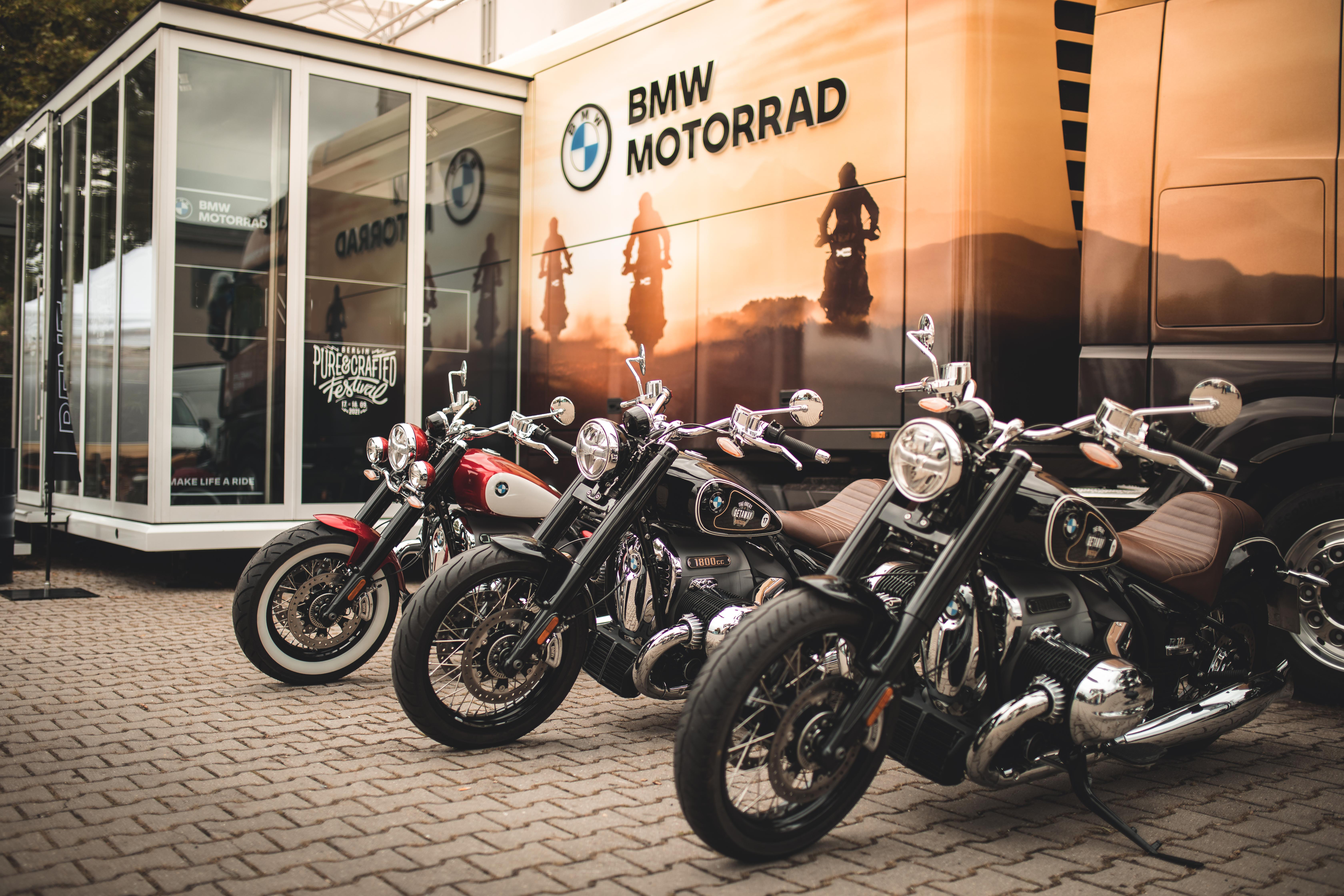 Con la Settimana dell’usato BMW Motorrad dal 7 al 15 ottobre, passaggio di proprietà omaggio su stock in pronta consegna