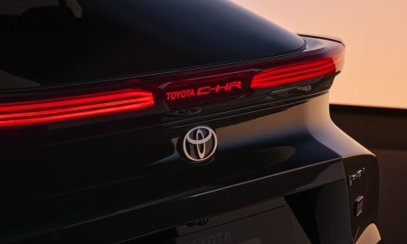 Nuovo Toyota C-HR debutta con uno speciale tour di anteprime dedicate: ecco gli appuntamenti nelle filiali Autotorino