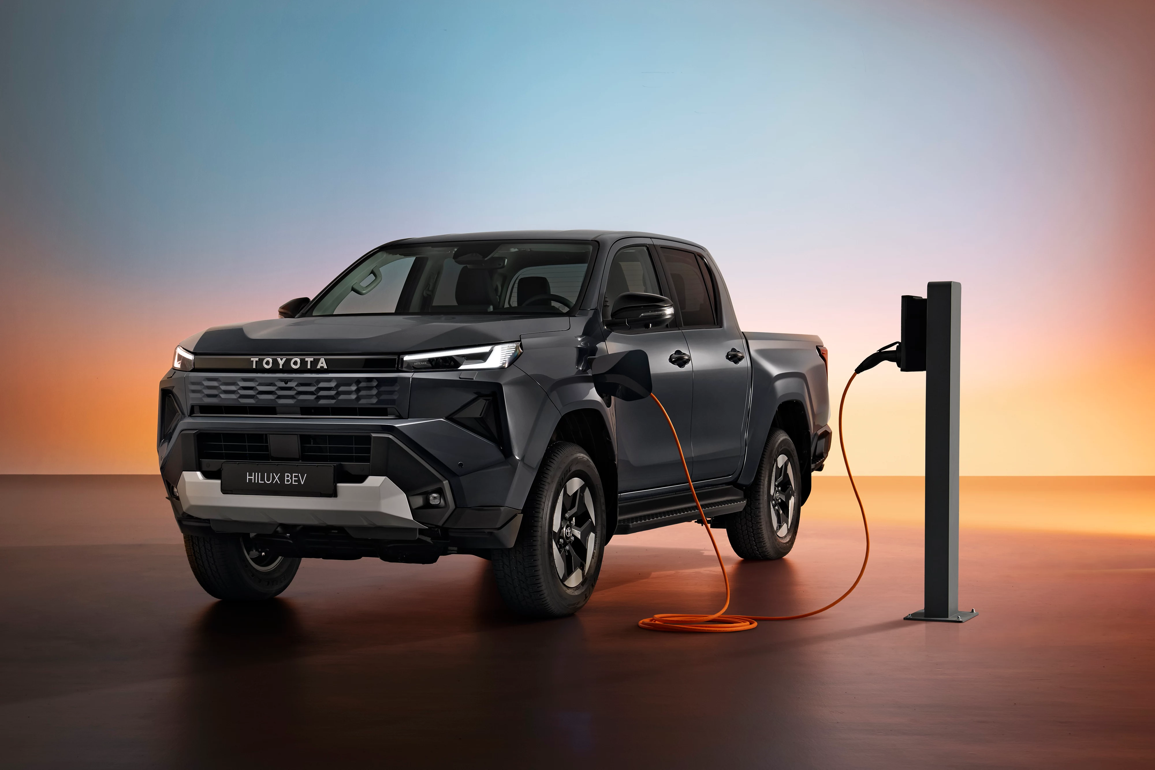 Nuovo Toyota Hilux: il pick-up che evolve senza rinunciare alla sua leggenda 