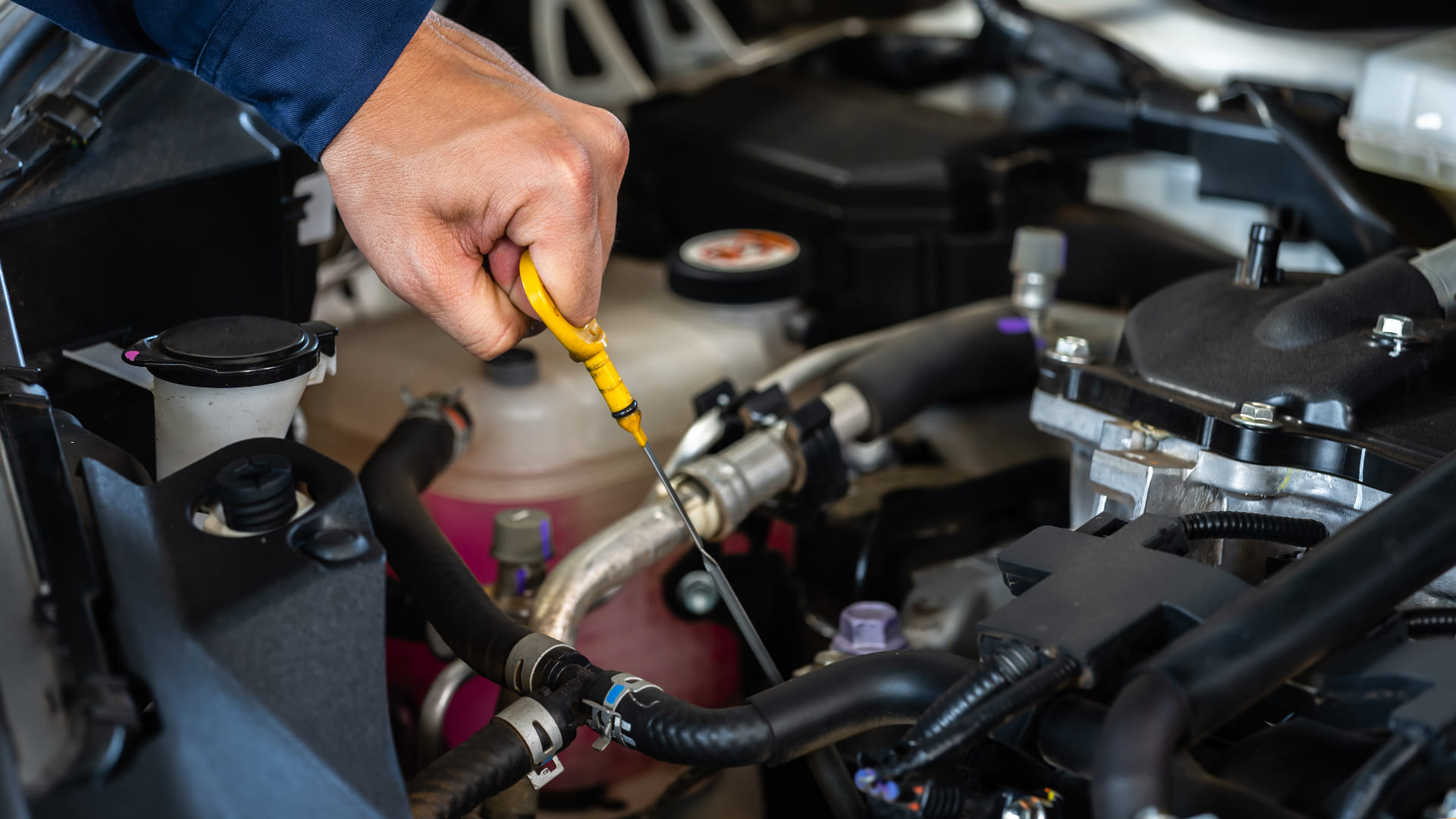 Quali sono i liquidi da controllare nelle auto? Guida pratica e consigli utili