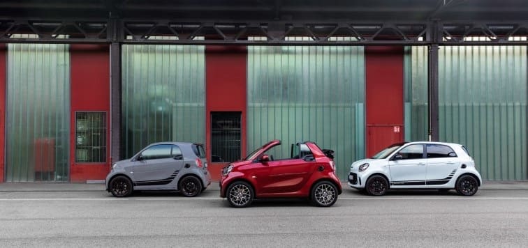 Digitale ed elettrica: smart innova le sue fortwo e forfour e la mobilità urbana