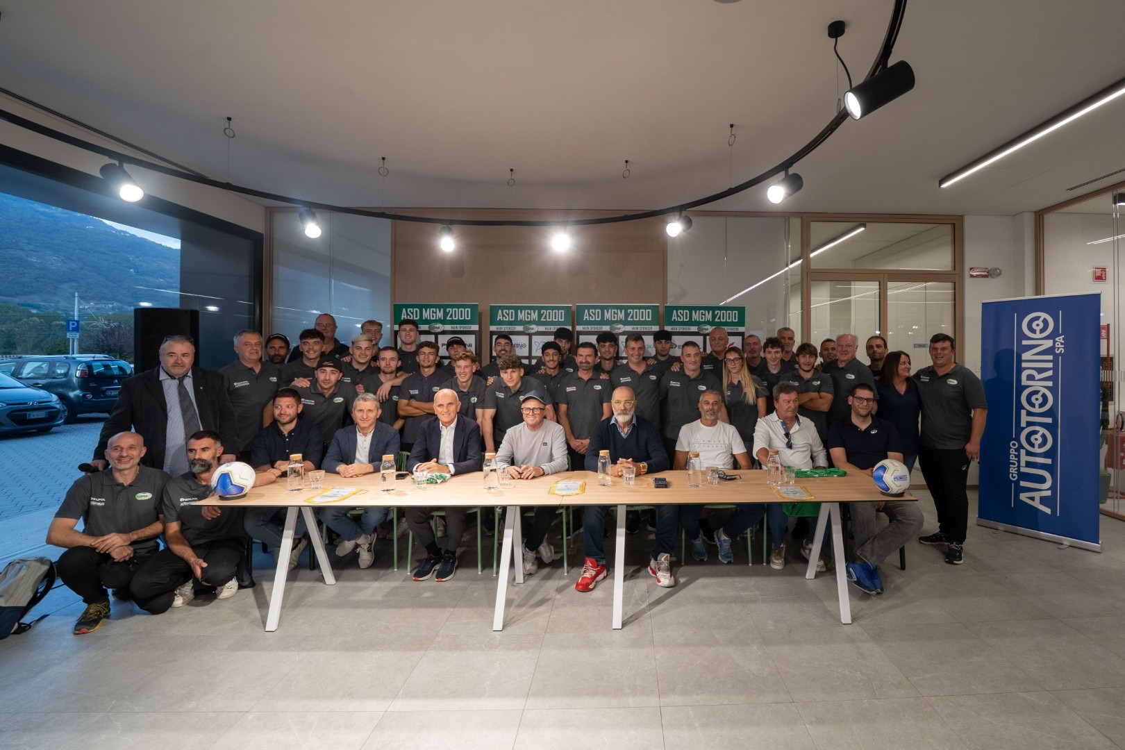 20250911_-_MGM_2000_presentazione_stagione_2025-26_Serie_A2_Elite_Calcio_a_5_Autotorino_7_Large_