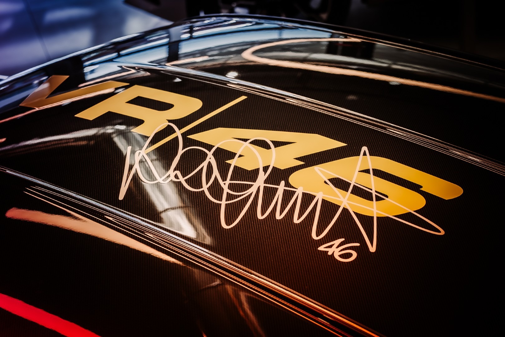 Autotorino Olgiate Olona BMW M4 CS VR46 edizione limitata e firmata da Valentino Rossi